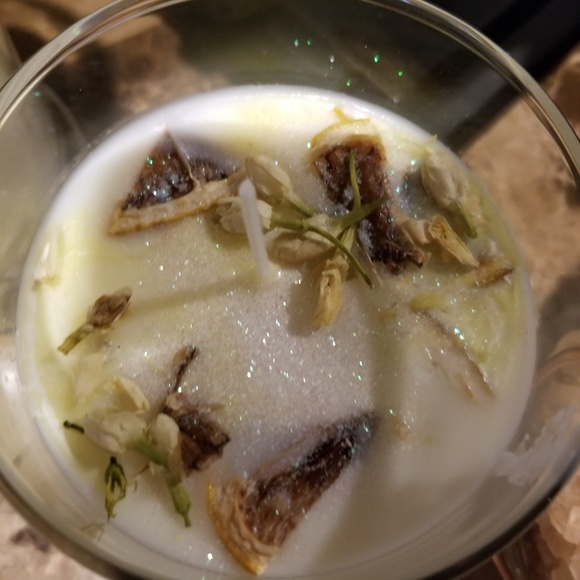 Handmade Candles - Picture 1 of 4